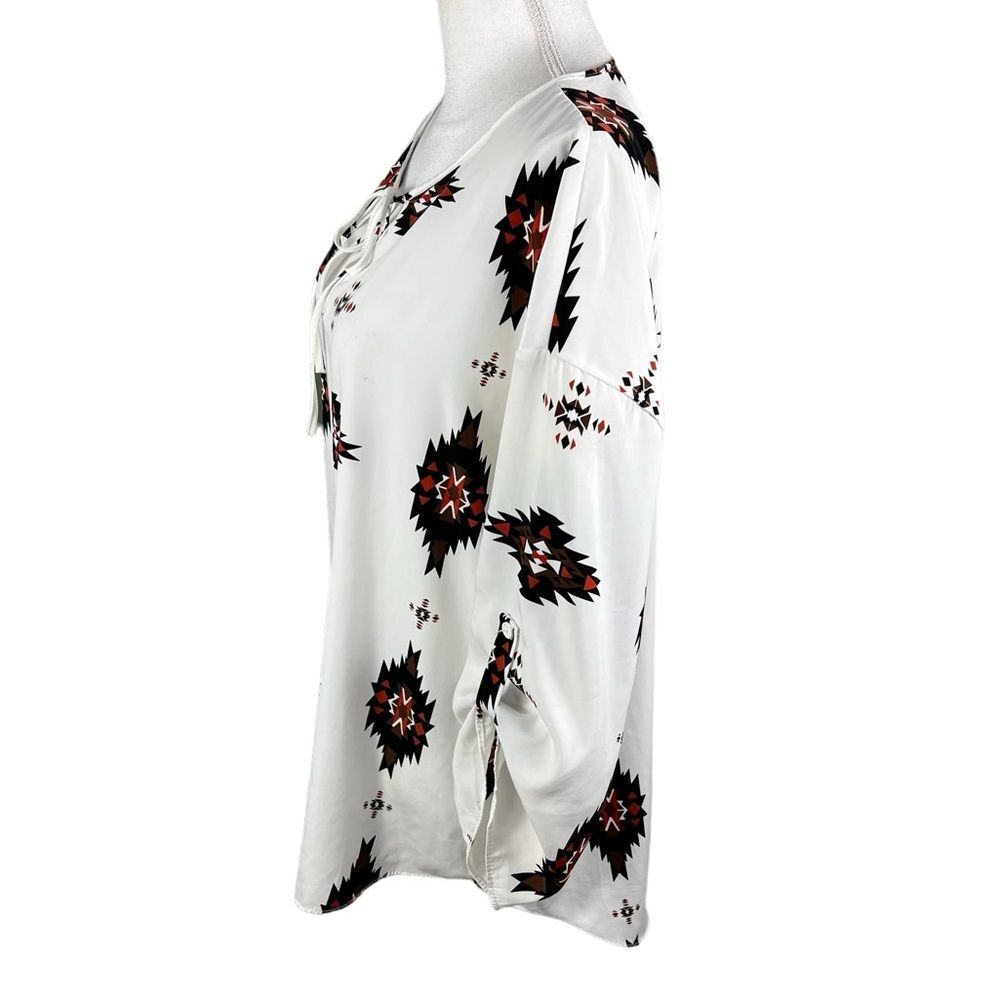 Daytrip Aztec Western Print Long Sleeve Lightweight Blouse XL White Black - Picture 6 of 10